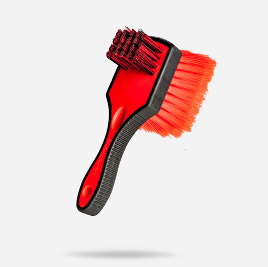 عجلة آدم وفرشاة الإطارات