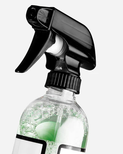 منظف الأسطح المنزلية من آدم