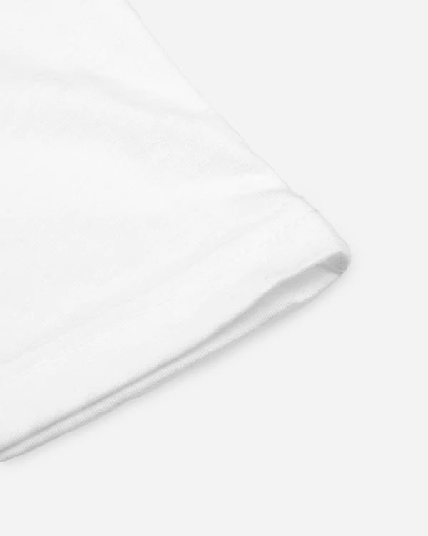 تي شيرت أبيض بشعار Adam's Melting